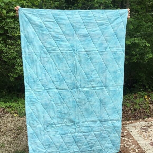 NWT Handcrafted Pastels Floral Quilt - Picture 13 of 16